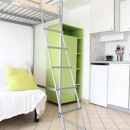 Studio La Rochelle, 1 Piece, 2 Personnes - Fr-1-246-234 Apartamento